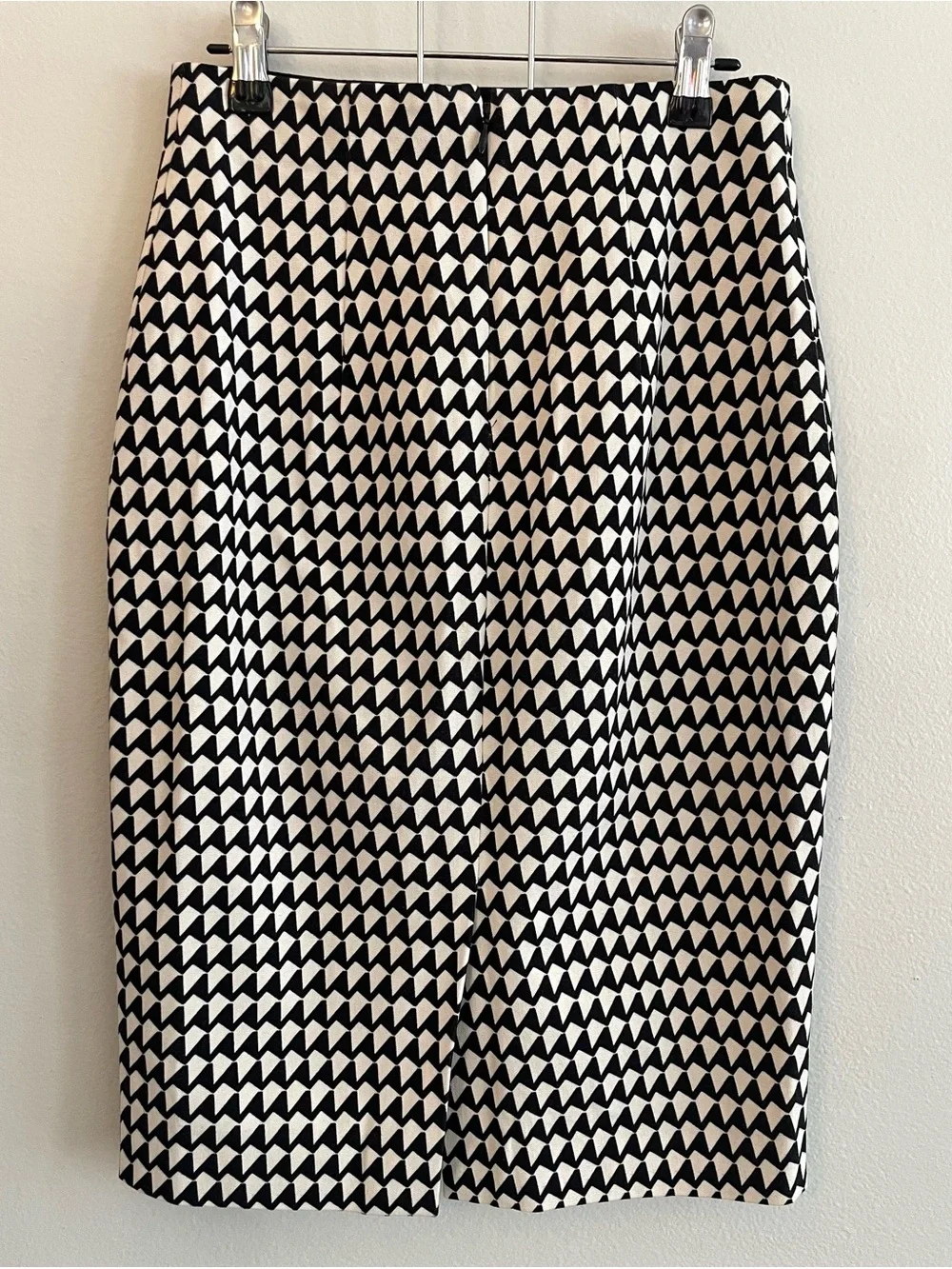 Black & White Geometric Pencil Skirt - Women's
